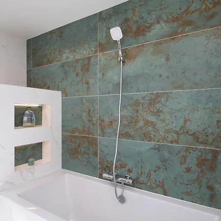 Villa Berg Rovensko pod Troskami